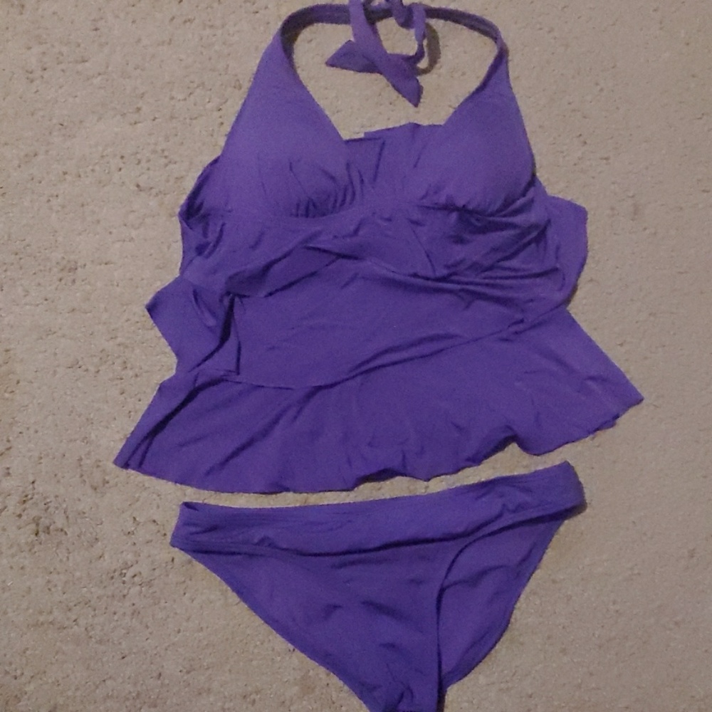 Bathing suit